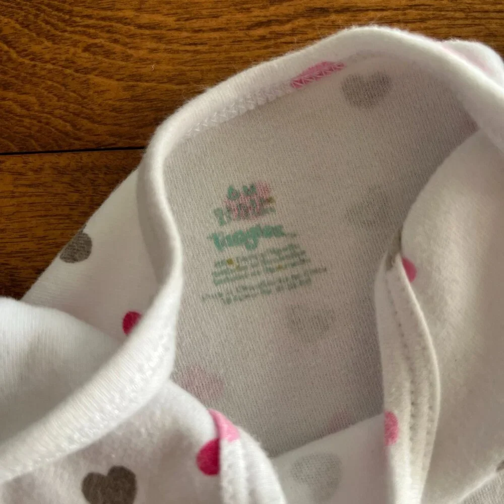 Old Navy sleep sack 0-6m with Taggies onesie